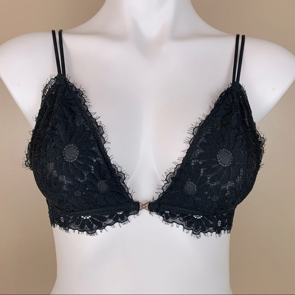 Aerie New Black Floral Lace Bra Medium Boho Goth Fairy Grunge Witchy Vamp